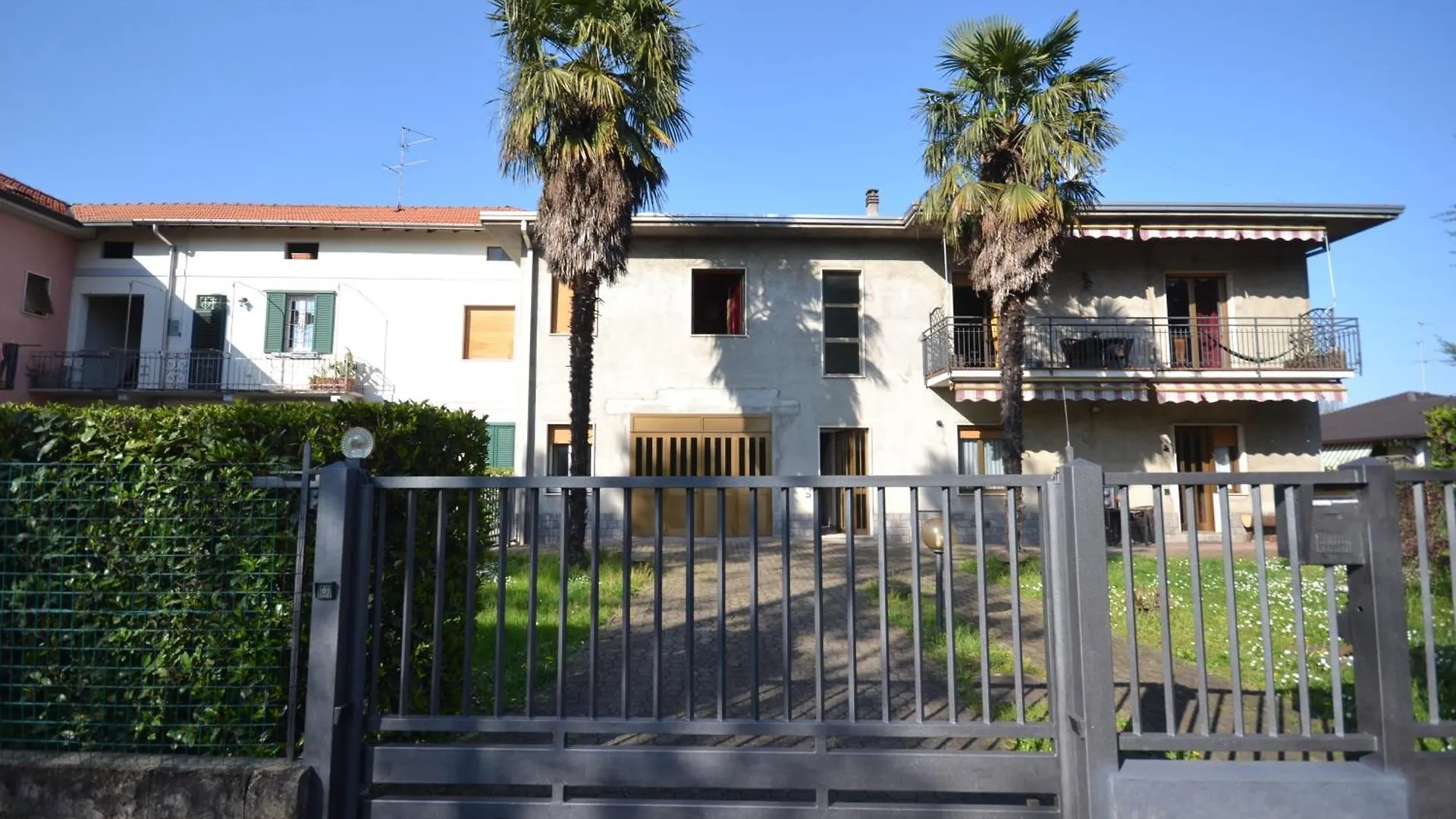 Holiday home Samsara Casa Indipendente, Con Giardino Privato E Box Villa Mozzate